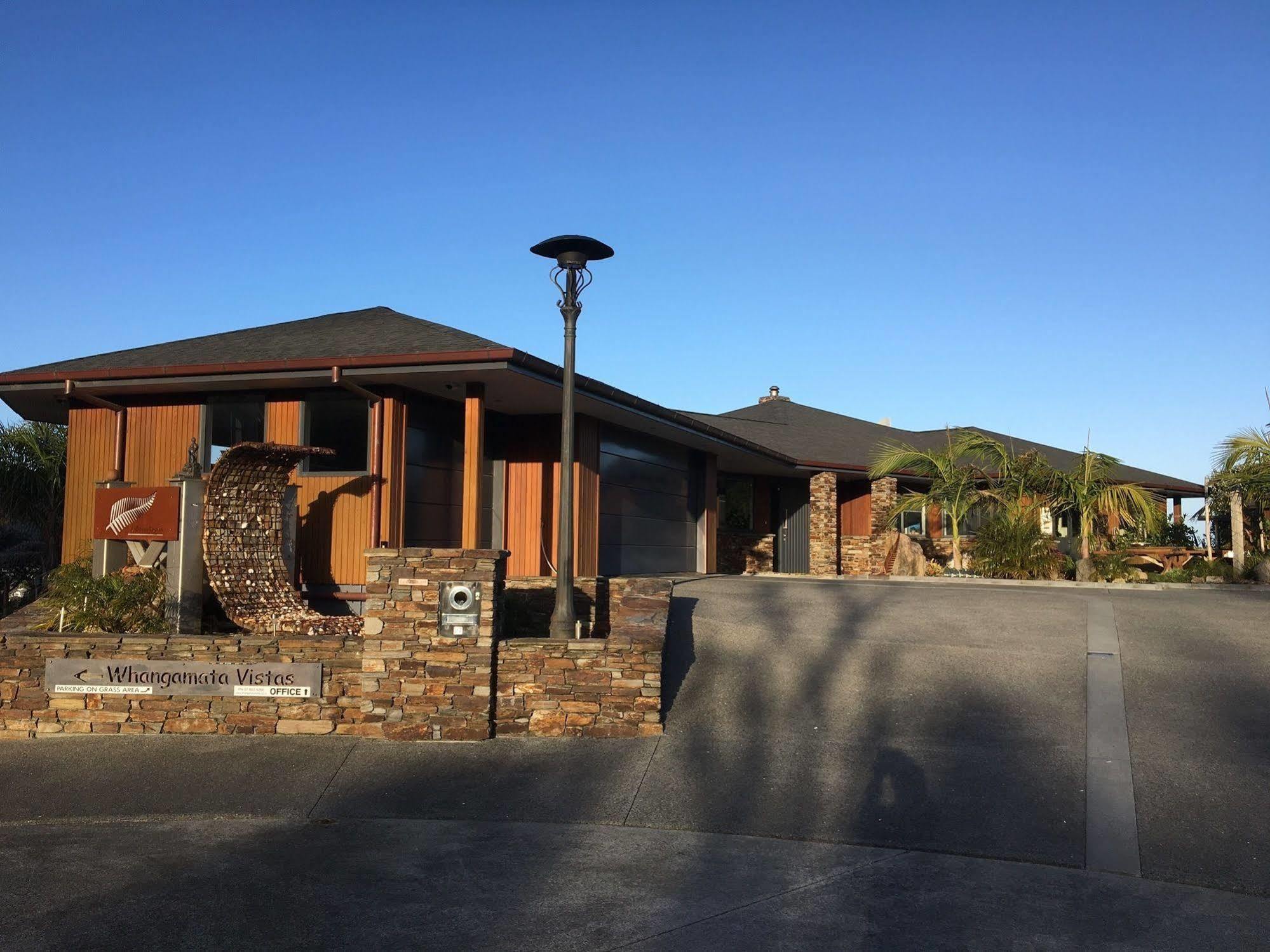 Whangamata Vistas B&B Bagian luar foto