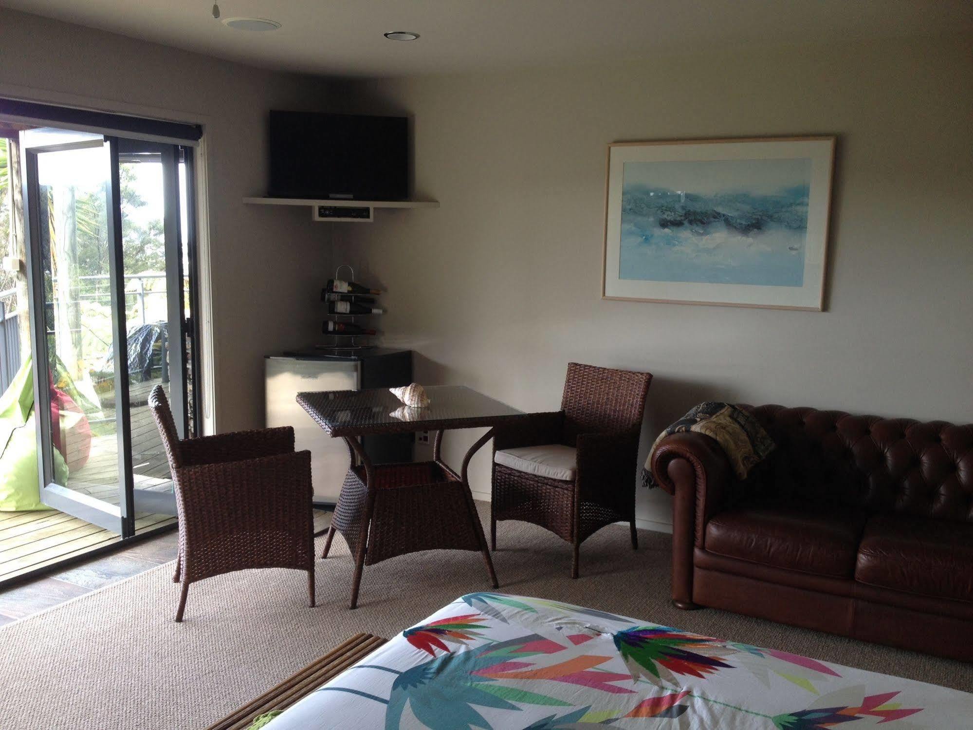 Whangamata Vistas B&B Bagian luar foto